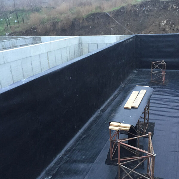 Domestic waste landfill Craiova - leachate collection